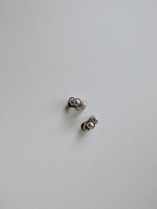 Mini oearl Oversized pearl hoops earrings | Heirloom Accessories