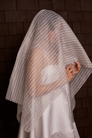 INES // striped organza veil