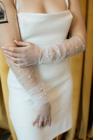 GLOVES // Tulle with floral Beading // Spring Capsule
