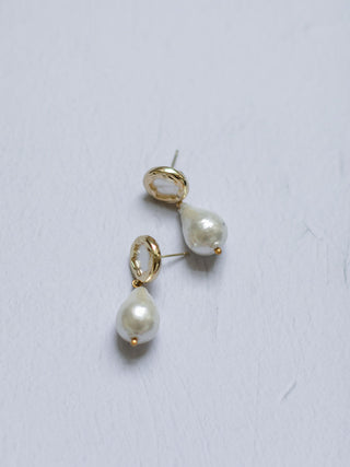 PRESLEY // Pearl and Glass drop earring // Spring Capsule