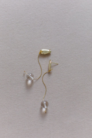 Kiera / / glass ball drop earring