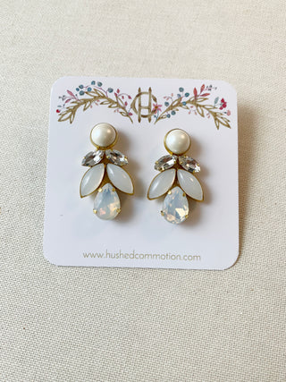 Mandy Earrings with Pearls