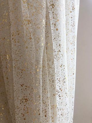 EVANGELINE / Abstract Speckled Veil  [gold or silver] // Elbow to Cathedral Length