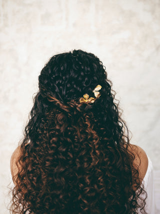 LIV // Asymmetric floral hair pins