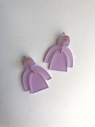 Maya earrings in lilac // NEARLY NEW