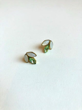 ERIN earrings in MOSS color // NEARLY NEW