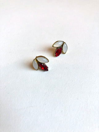 ERIN earrings in RED color // NEARLY NEW
