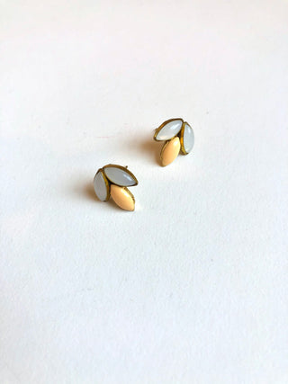 Sarah earrings in PEACH color // NEARLY NEW