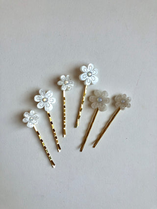 Mother of pearl resin hair pins// NEARLY NEW